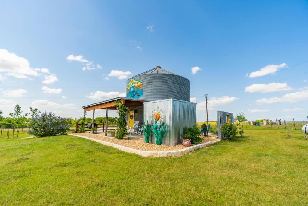 Silo House At Laughing Llama Farm Troy Екстер'єр фото