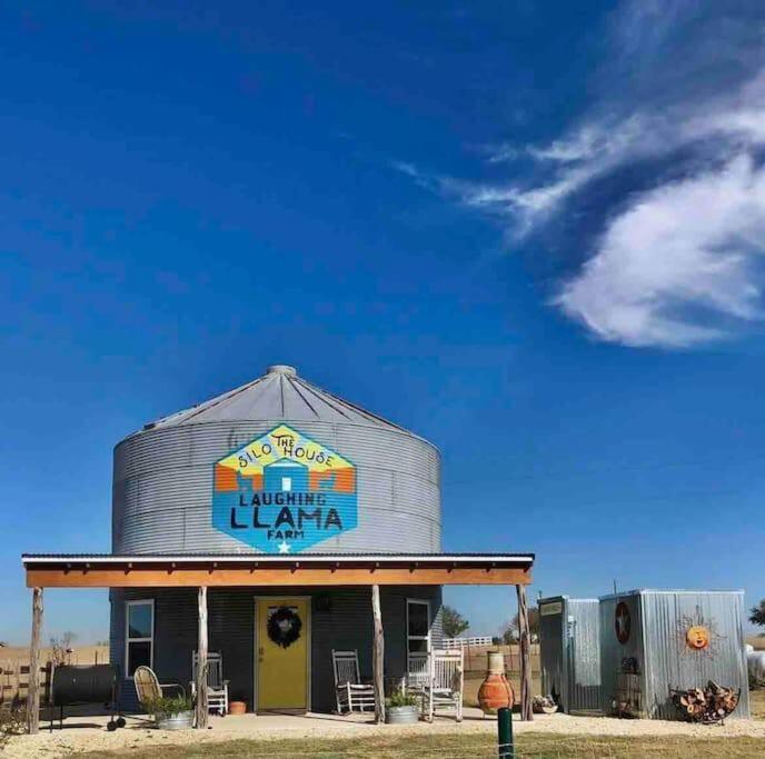 Silo House At Laughing Llama Farm Troy Екстер'єр фото